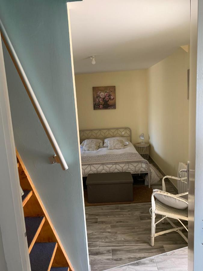 Apartamento Chez Mario Saint-Pierre-Église Exterior foto
